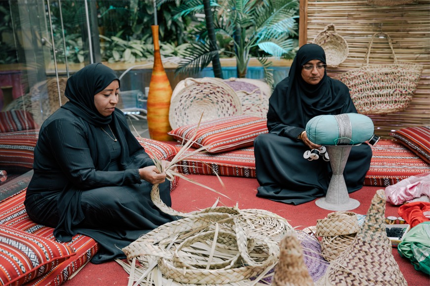 Learn from Arabian artists Learn from Arabian artists
