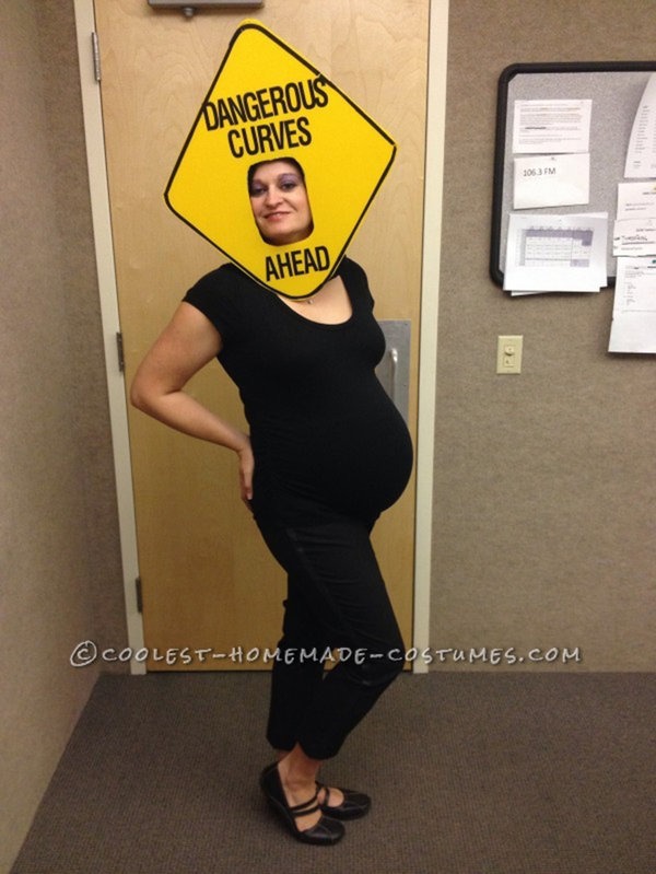 Creative Halloween Costumes For Pregnant Women