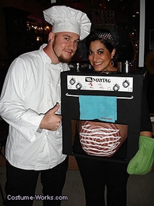 Creative Halloween Costumes For Pregnant Women