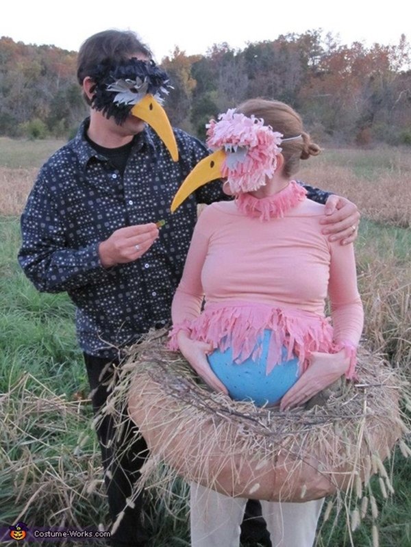 Creative Halloween Costumes For Pregnant Women