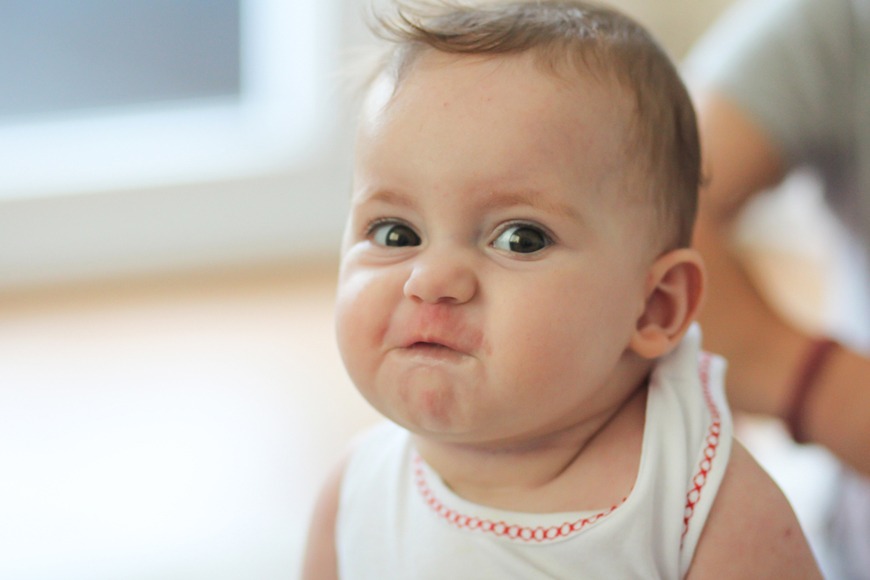 Signs Your Baby Is Ready For Solid Food Signs Your Baby Is Ready For Solid Food