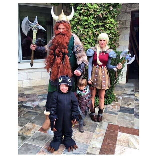 Celebrity family Halloween costume ideas Celebrity family Halloween costume ideas