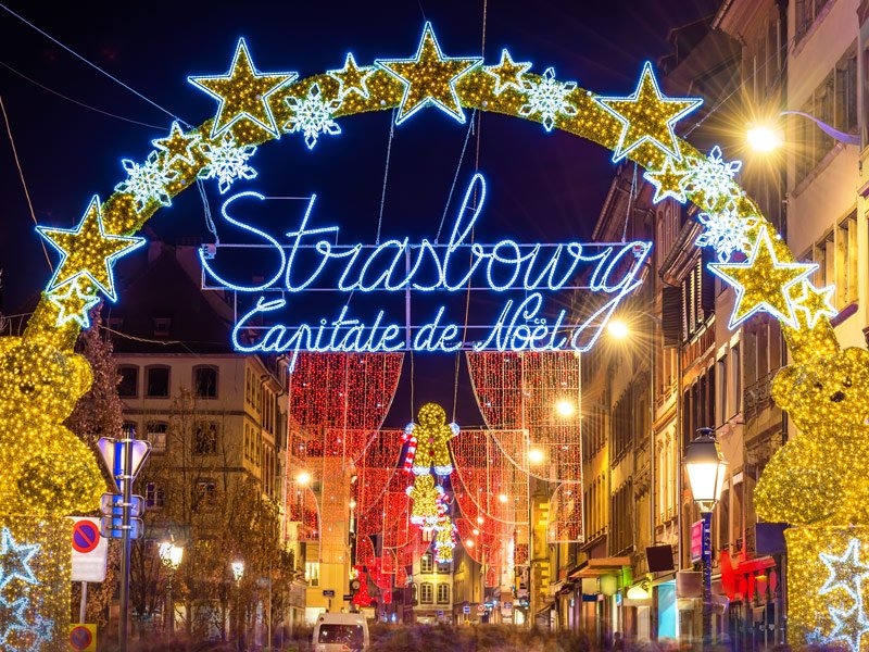 Top 5 Family-Friendly Places in the World to Celebrate Christmas Top 5 Family-Friendly Places in the World to Celebrate Christmas