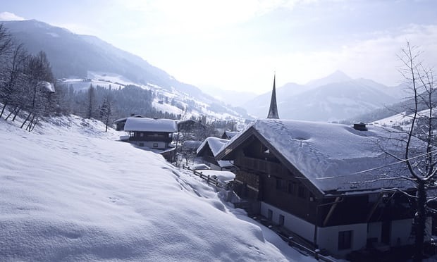 Top 5 Ski Resorts For A Christmas Holiday Top 5 Ski Resorts For A Christmas Holiday