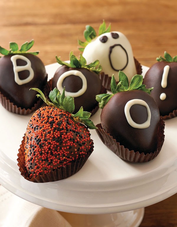 10 Easy, Healthy Halloween Treats Your Kids Will Love 10 Easy, Healthy Halloween Treats Your Kids Will Love