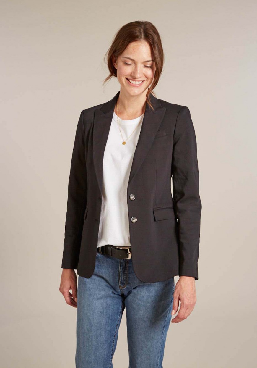 Isabella Oliver Ava Tailored Blazer Isabella Oliver Ava Tailored Blazer