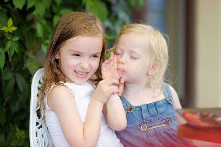 How to Make Your Child Listen to You | EWmums.com