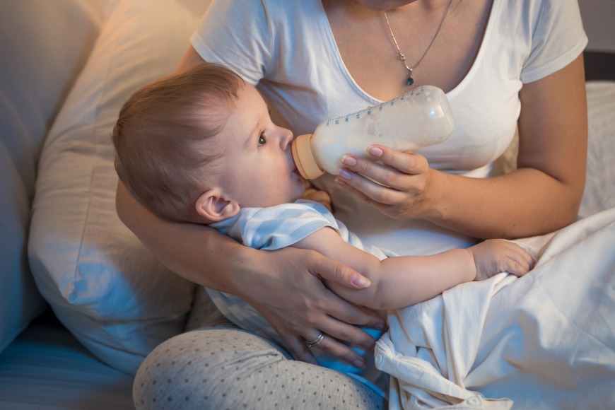 To Nurse or Not to Nurse? Deciding on Breast vs. Bottle To Nurse or Not to Nurse? Deciding on Breast vs. Bottle