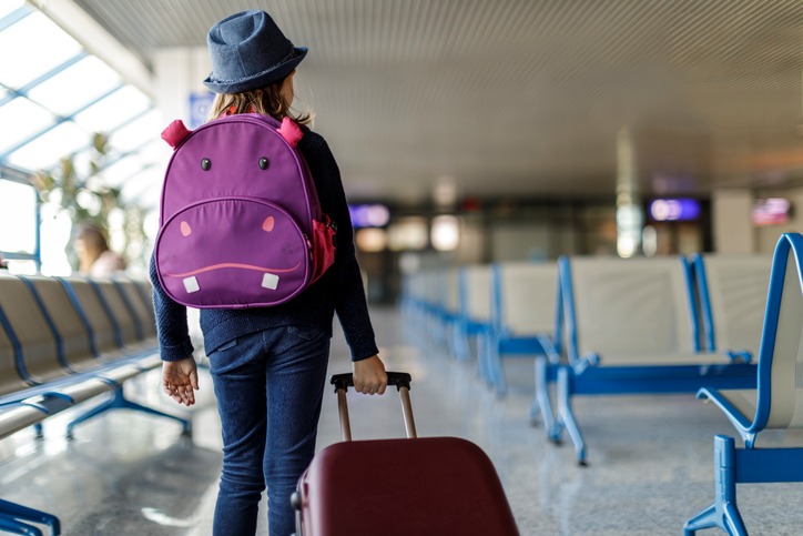Regulations for Minors Travelling to the UAE Regulations for Minors Travelling to the UAE