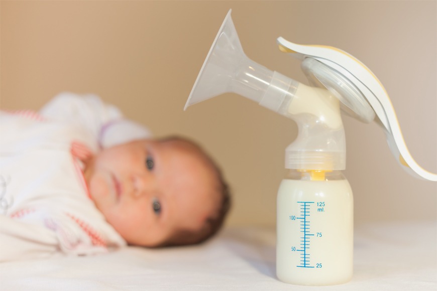 Storing breast milk Storing breast milk