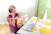 الموازنة بين وظيفتك في العمل و دورك كأم