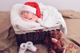 20 Baby Names Inspired By Christmas 